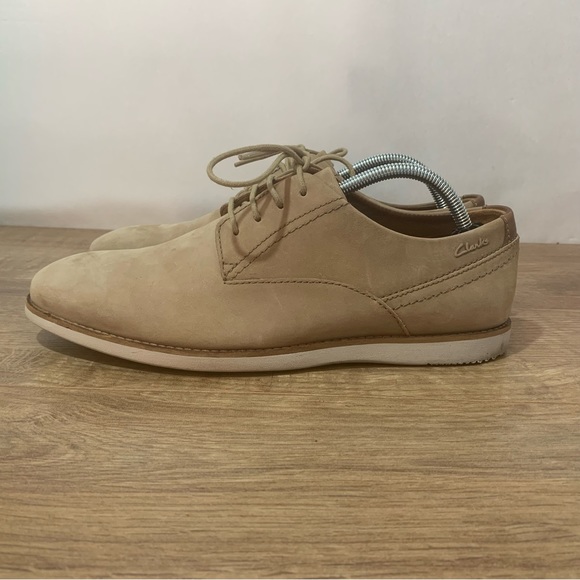 Clarks Franson Plain Nubuck Casual Shoes Size 8 G Beige Sand - Picture 8 of 14